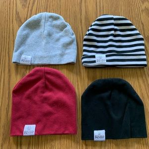 Newborn set of 4 Beanie Hats (EUC)